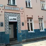 Schicksaal* بيت شباب
