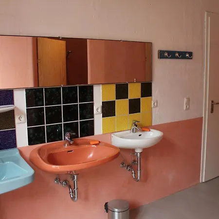 Schicksaal* Hostel
