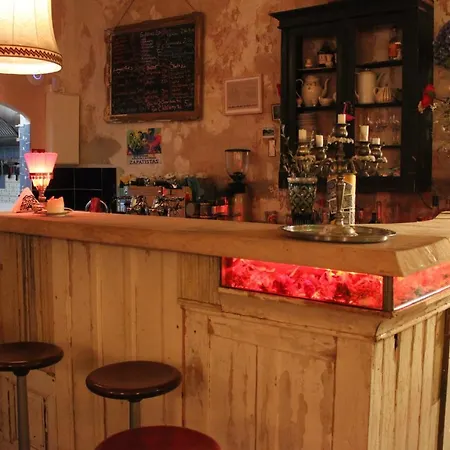 Schicksaal* Auberge de jeunesse *