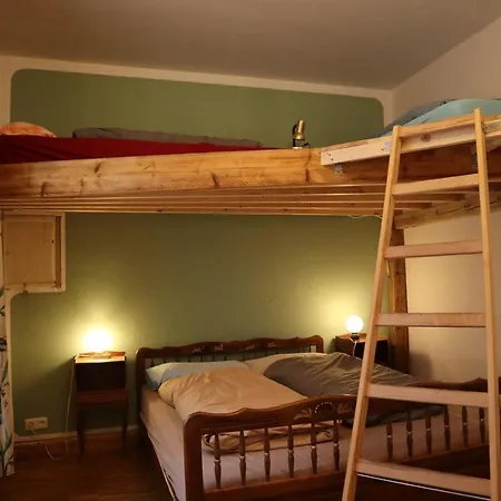 Schicksaal* Hostel *