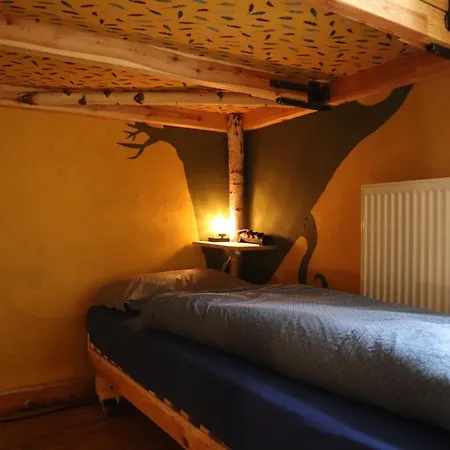 Schicksaal* Hostel *