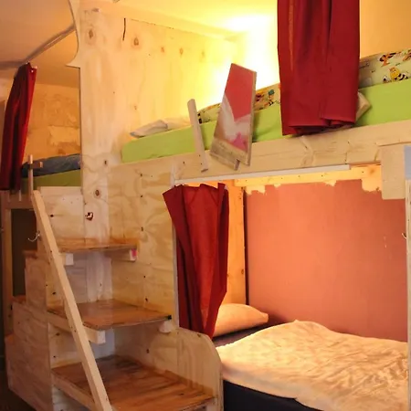 Hostel Schicksaal* *