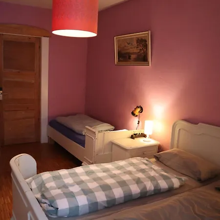 Schicksaal* Hostel