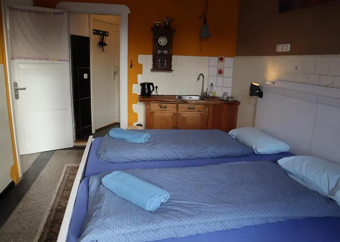 Hostel Schicksaal* Lübeck