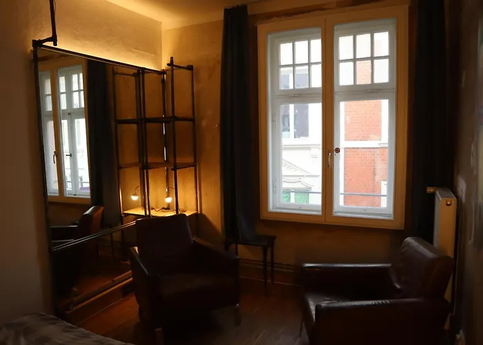 Hostel Schicksaal* Lübeck