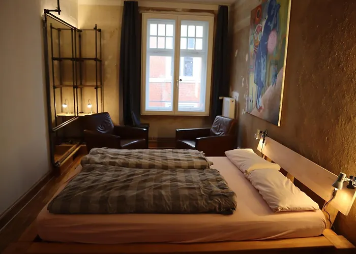 Schicksaal* Hostel Lübeck