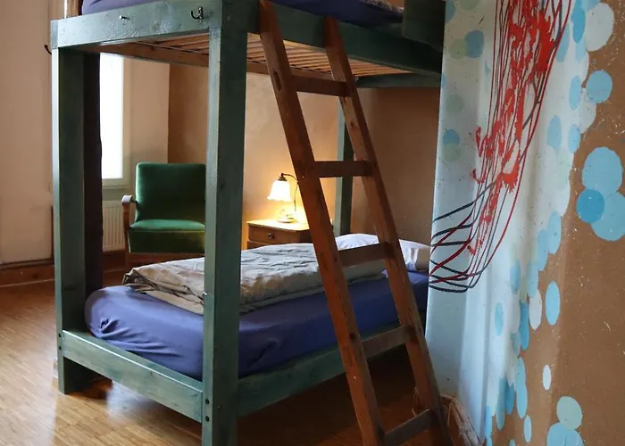 Hostel Schicksaal* *